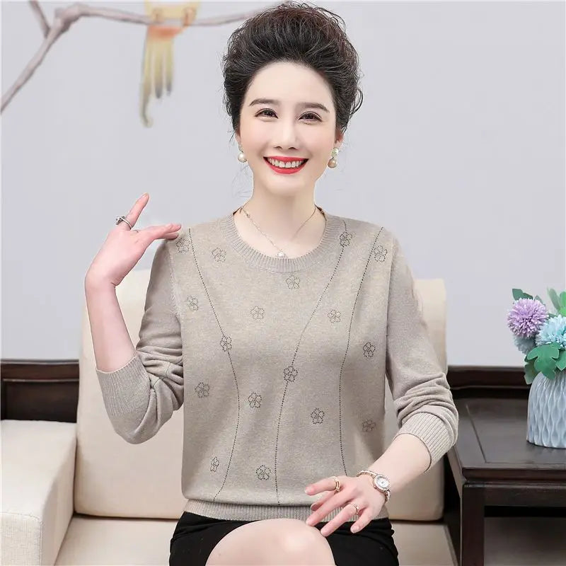 Sweater Women Trends 2025 Loose Long Sleeve Knitwear Tops Middle Aged Mother Pullover Blouse Spring Autumn Female Clothing