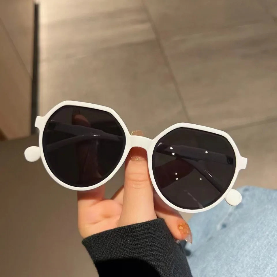 Korean-Style Geometric Sunglasses — Vintage Unisex UV Shades