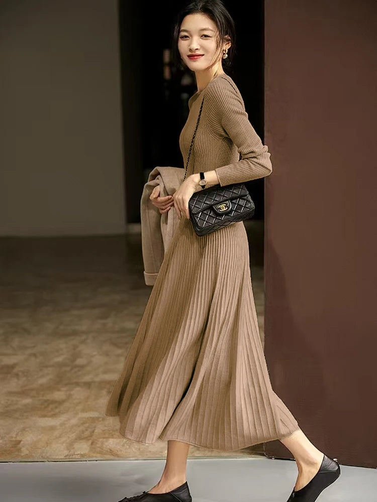 Women Sweater 100% Merino Wool Dress A-Line Pleated Skirts Spring Autumn Pullover Cashmere Thin Slim Flare Dress O-neck Knitwear