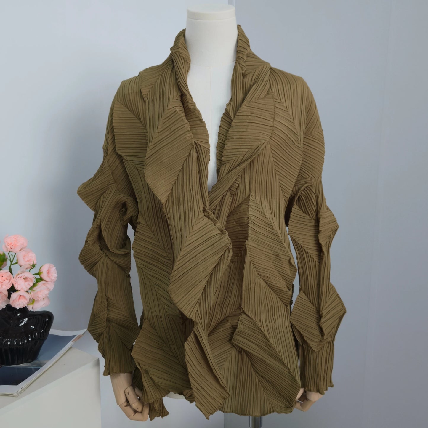 Miyake-Style Pleated T-Shirt - Women's Loose Round-Neck Summer Top
