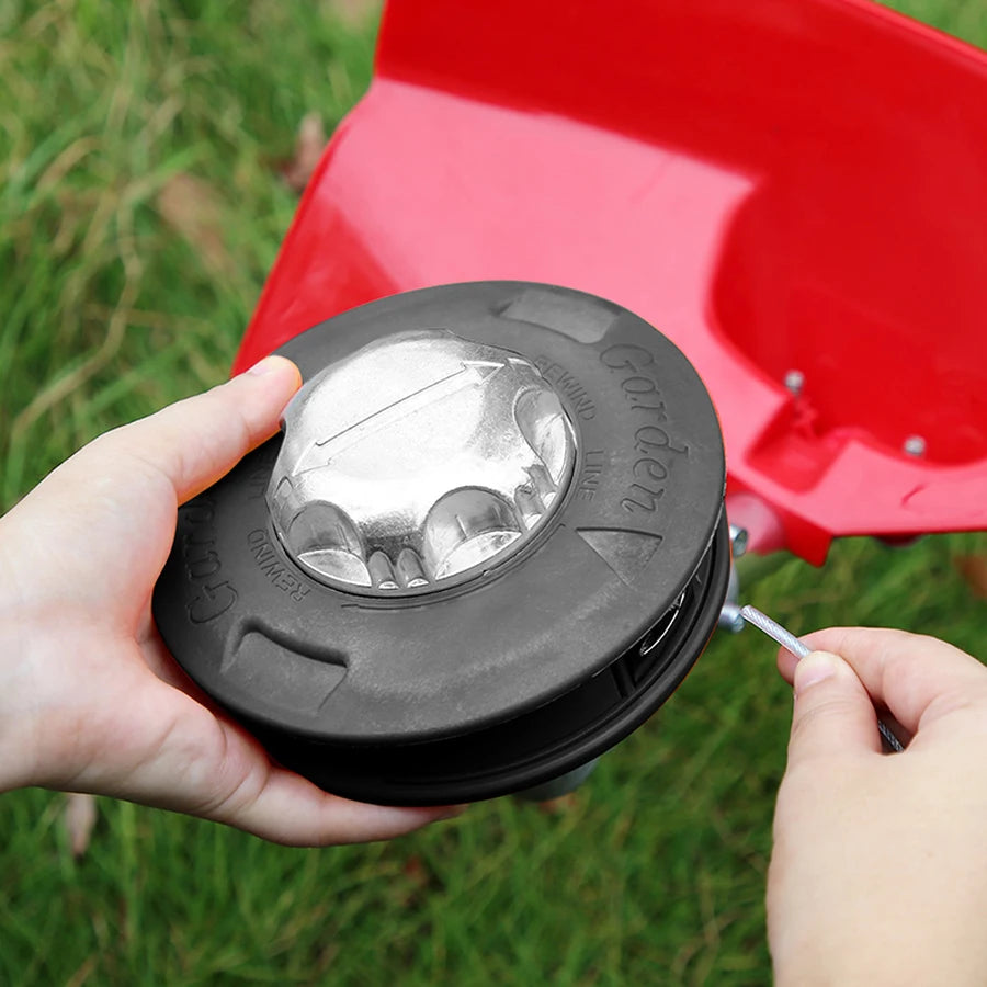 Black European Standard Trimmer Head, Mounting Hole M10X1.25Mm, More Durable Bearing Design, No Need to Open the Cover to Thread the Line, Light Pressure to Release the Line, High Temperature Resistant Design, Suitable for Ga