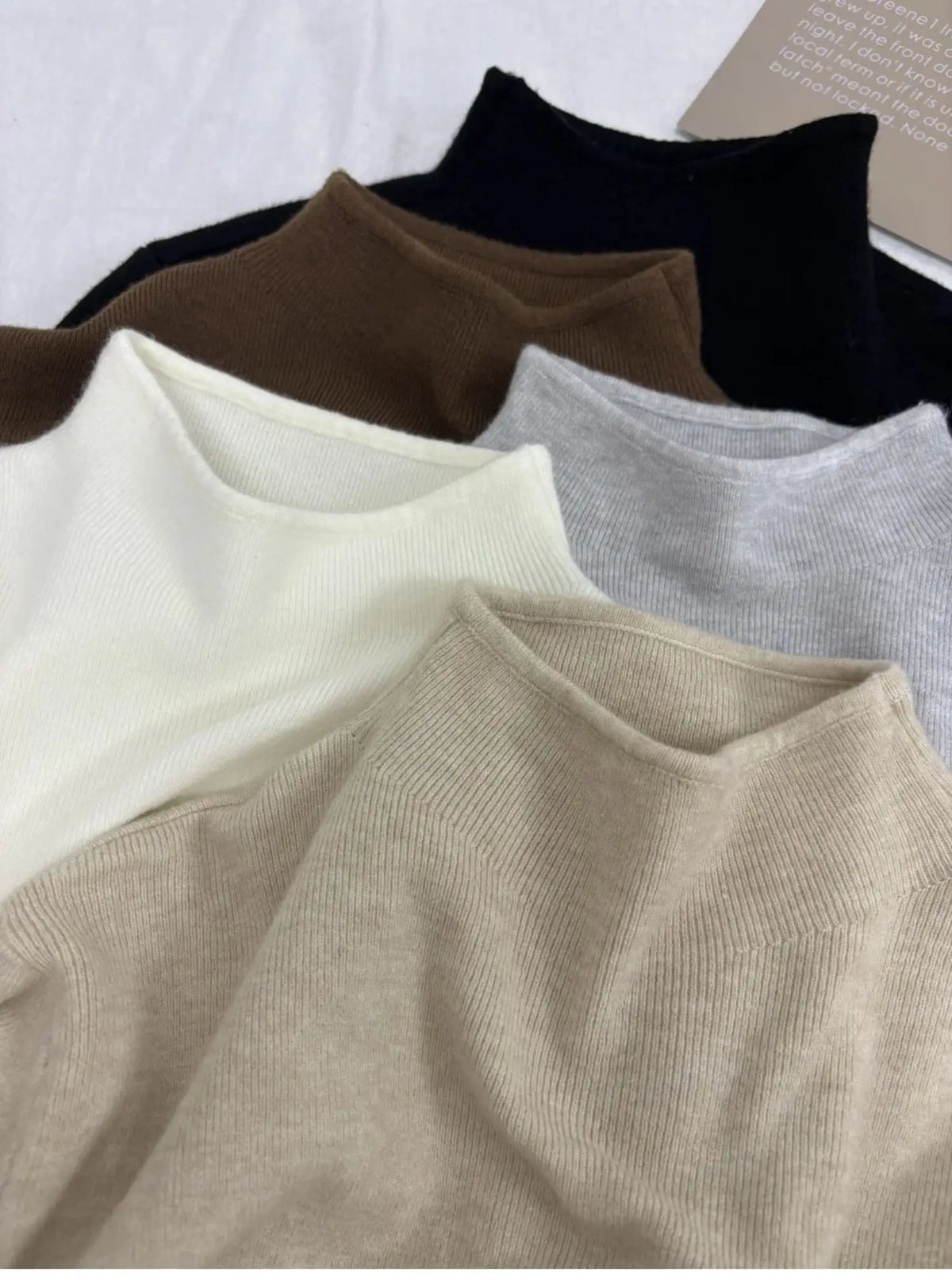 Women's vintage turtleneck sweater — view 14 of 20