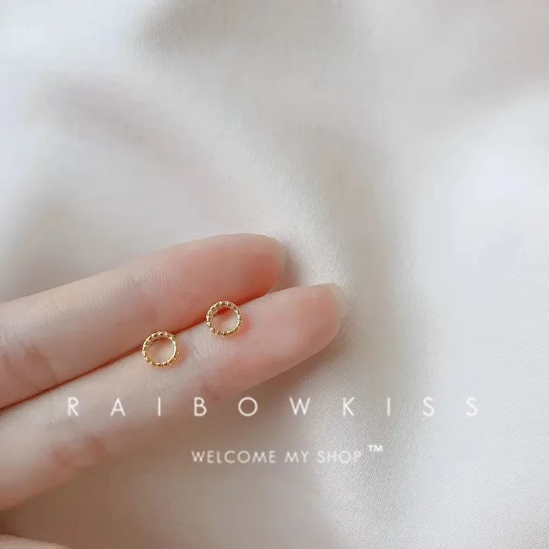 Korean Minimalism Gold Color Small Leaf Butterfly Stud Earrings for Women Hypoallergenic Daily Wear Ear Girls Pierc Gifts
