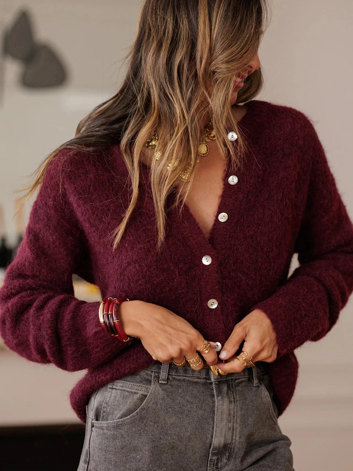 New Autumn/Winter Women's Cardigan Sweater, Burgundy Fitted Round Neck Knit Cardigan, Casual and Elegant, Versatile for Commuting