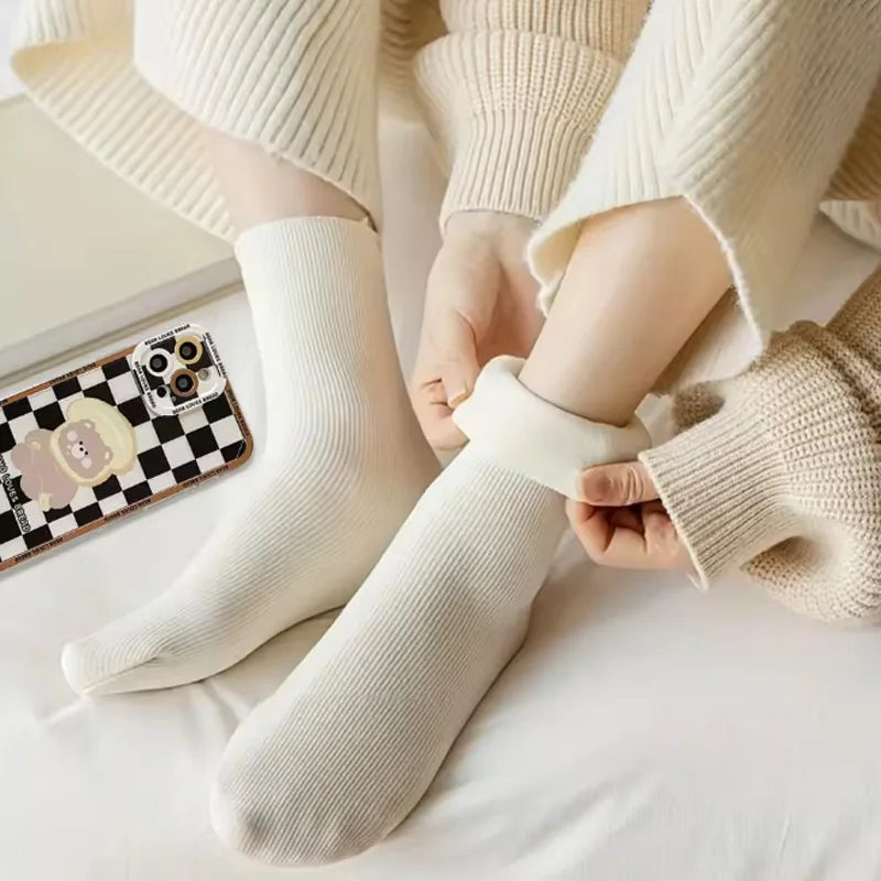 Women's Fuzzy Snow Socks - Thick Warm Sleep Socks 5 Pairs - photo 5