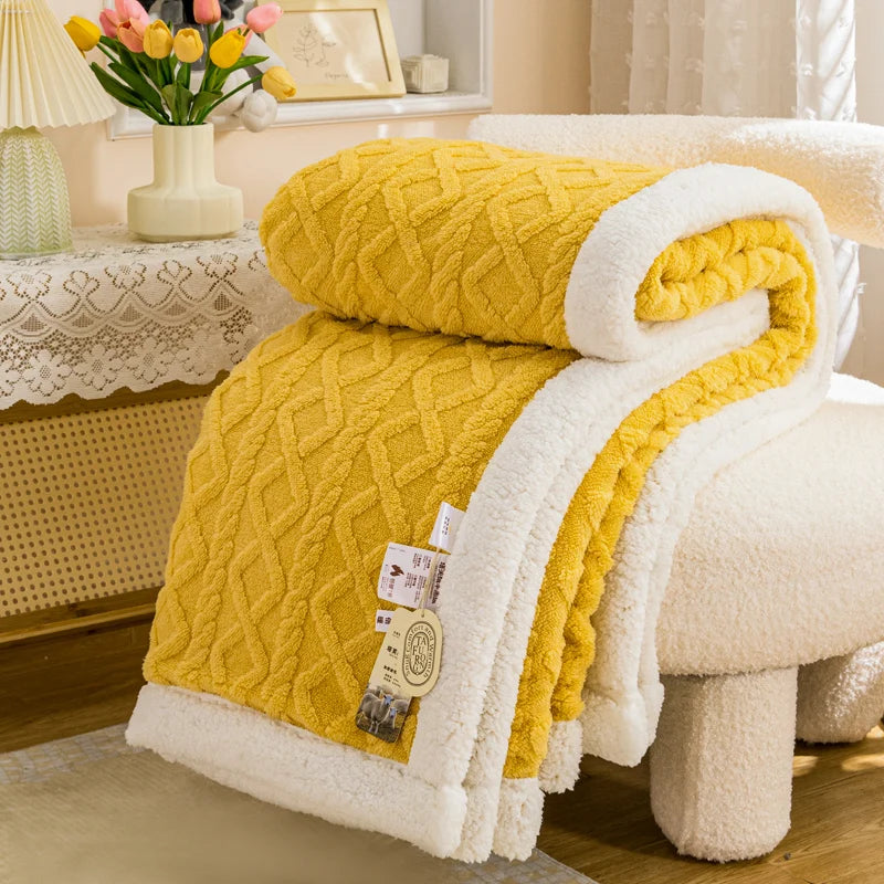 Cozy Coral Fleece Winter Throw Blanket - Soft & Plush