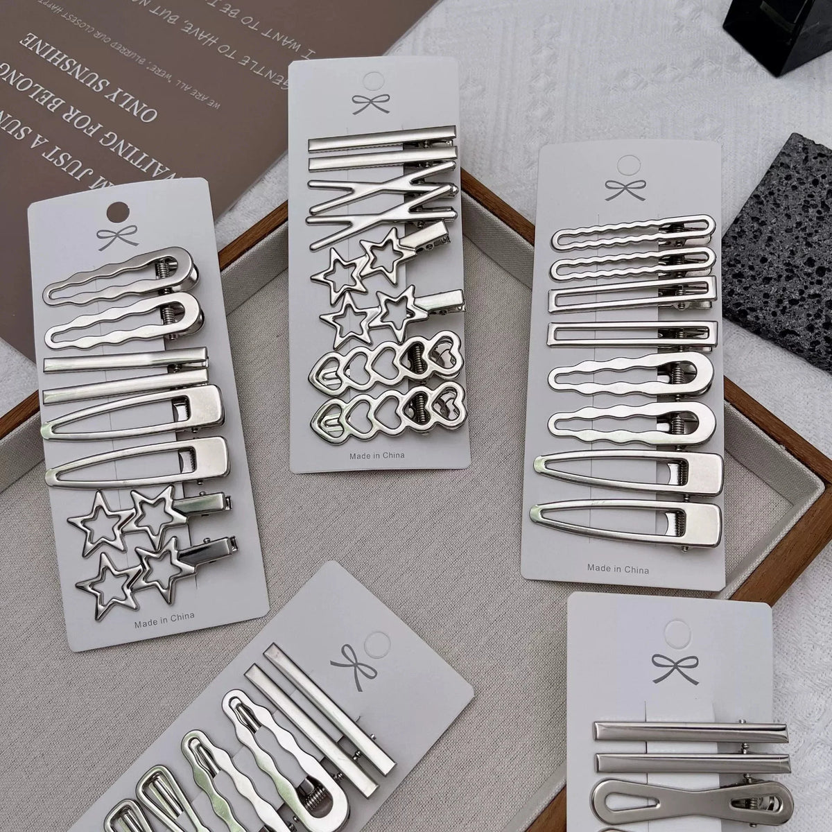 Women Metal Y2K Hair Clips Exquisite Duckbill Clip Girls Hairpins Side Bangs Barrettes Hairclip Girls Fashion Hair Accessories
