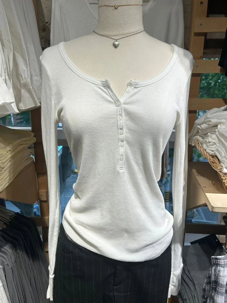 Women's Ribbed Long-Sleeve Top — Six-Button Slim Round-Neck Y2K Tee