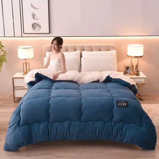 Lamb Fleece Winter Quilt, Thick Warm Comforter