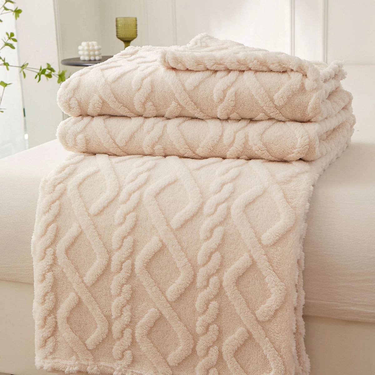 Thick Sherpa Fleece Blanket - Solid Color Winter Throw and Sofa Cover - photo 8