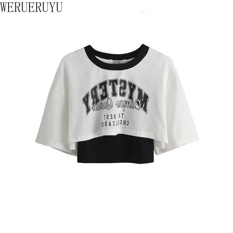Y2K Graphic Crop Top – Vintage Print Short-Sleeve Tee