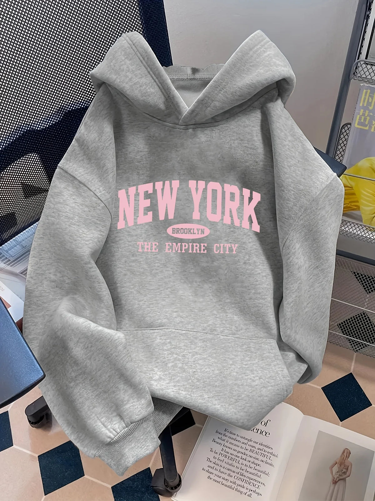 Women's Letter Print Hoodie with Pockets