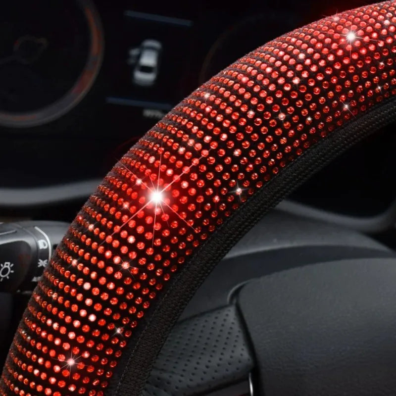 The stylish anti-slip size of the full-diamond steering wheel cover is suitable for diameters of 15 inches /38 centimeters
