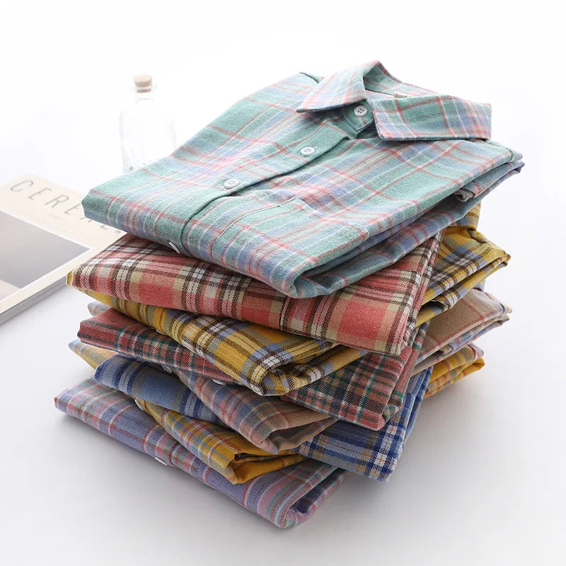 Women's Plaid Long Sleeve Shirt - Loose Casual Button-Up Blouse