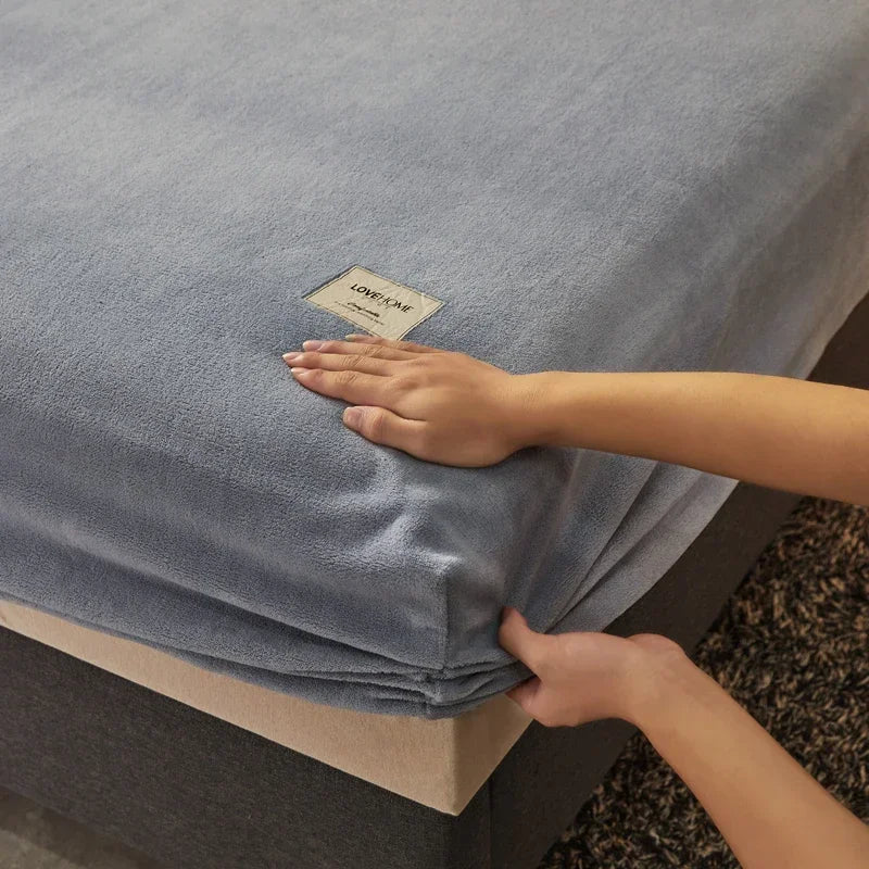 Velvet Fitted Sheet, Soft Warm Non-Slip Mattress Cover