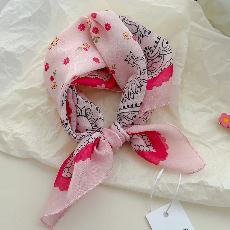 Women's Small Floral Square Scarf - Retro Artistic Neckerchief - photo 11