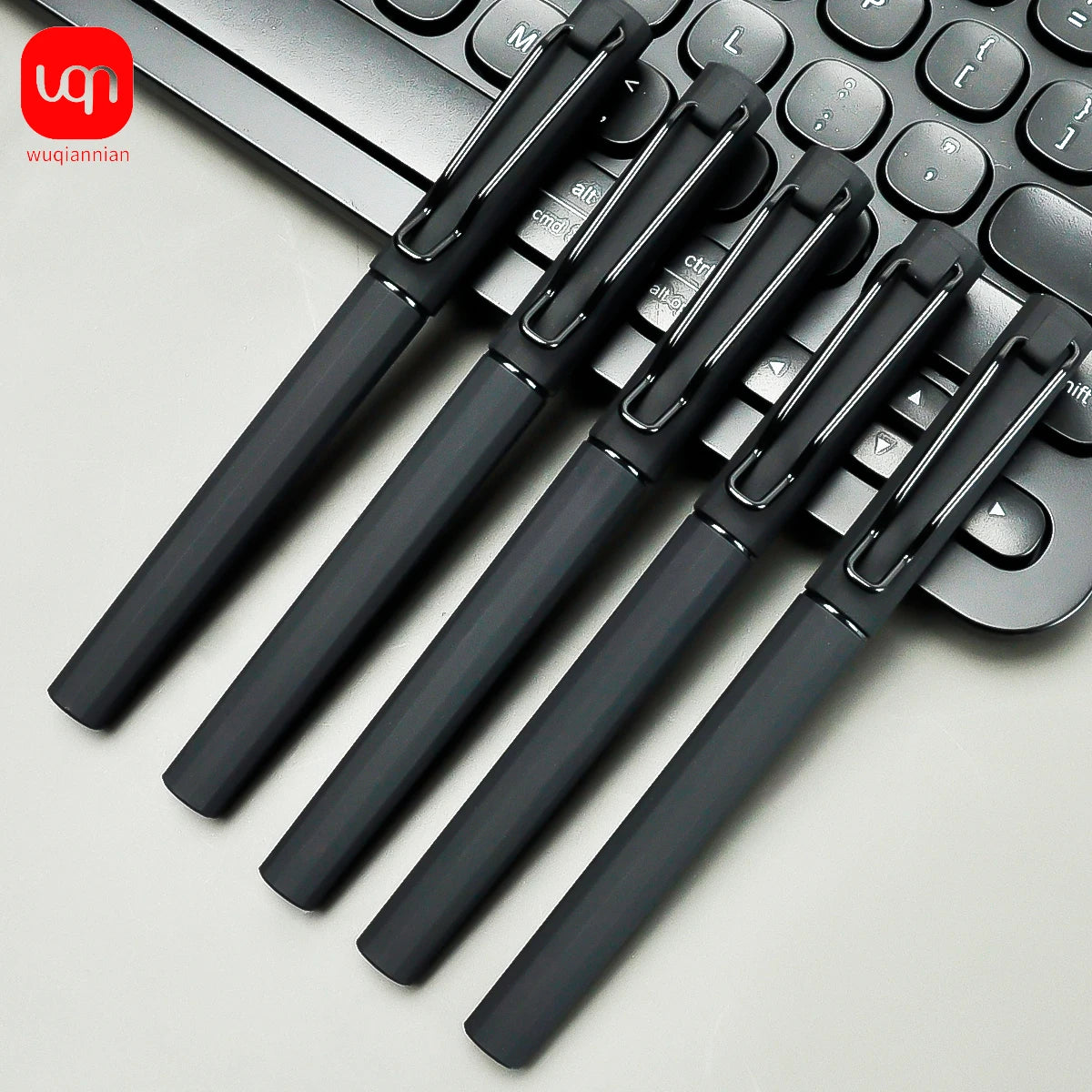 WQN-2/5/7pcs High-Quality School Business Writing Gel Pen Comfortable Holding Pen And Large-Capacity Refill Ink Is More Durable
