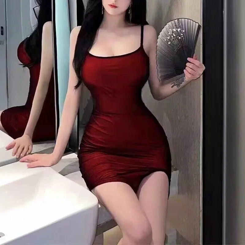 Yujie's high-end mesh double-layer sexy tight suspender, hip hugging split summer women's dress