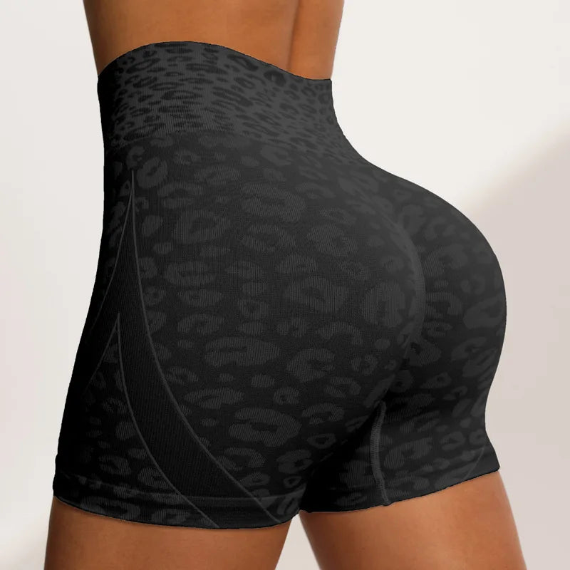 Women's Seamless Yoga Shorts — Squat-Proof Tight-Fit Cycling Shorts