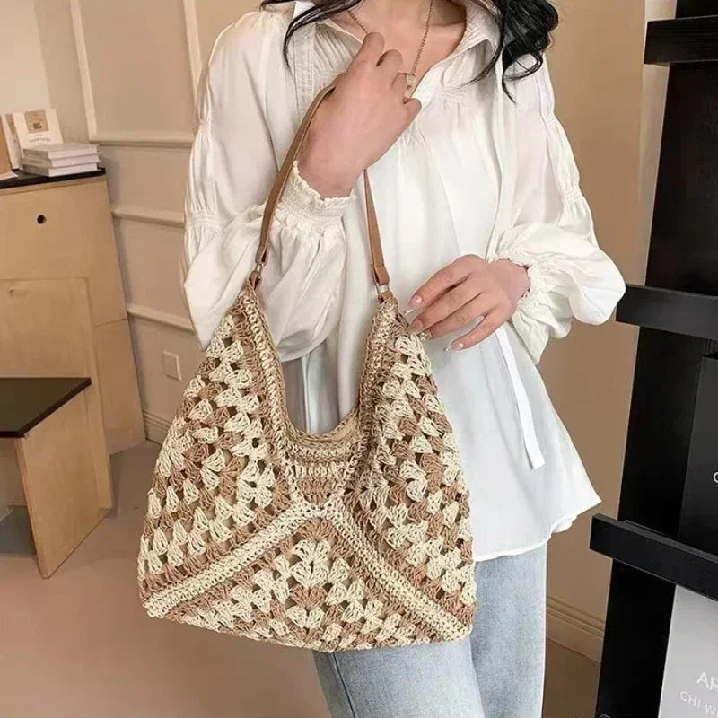 Women's Retro Woven Handbag - Lightweight Commuter Shoulder Bag