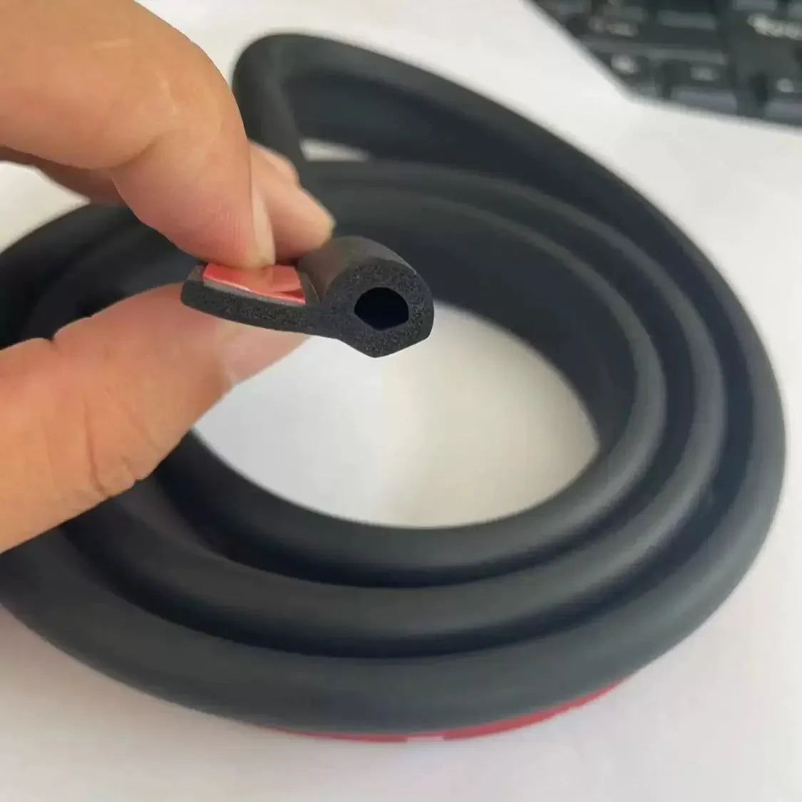 Rubber Car A-Pillar Seal Strip for Doors and Windscreen - view 13