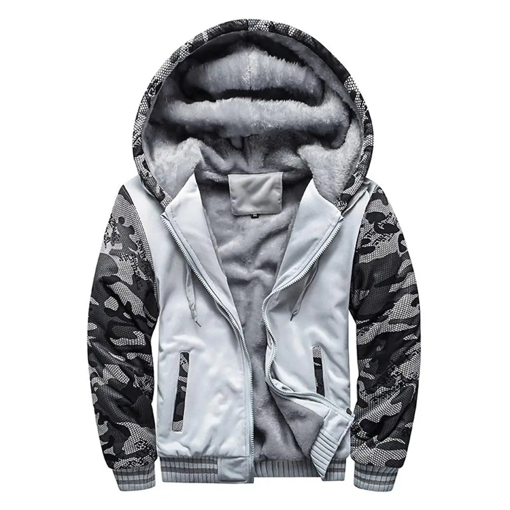 Men's Camo Fleece-Lined Hooded Jacket
