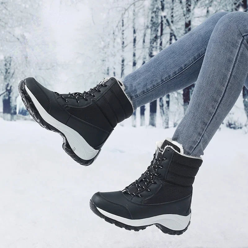Women's Platform Wedge Snow Boots - Fur Lined Non-Slip Ankle Boots - photo 3
