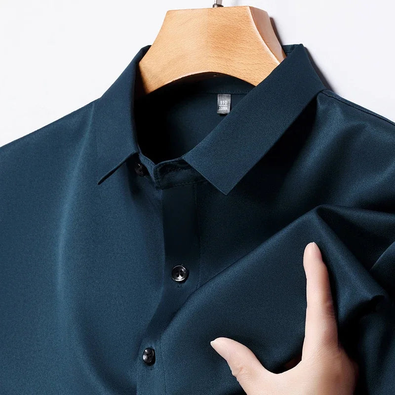 Men's Solid Short-Sleeve Shirt - Wrinkle-Free, Versatile All-Season