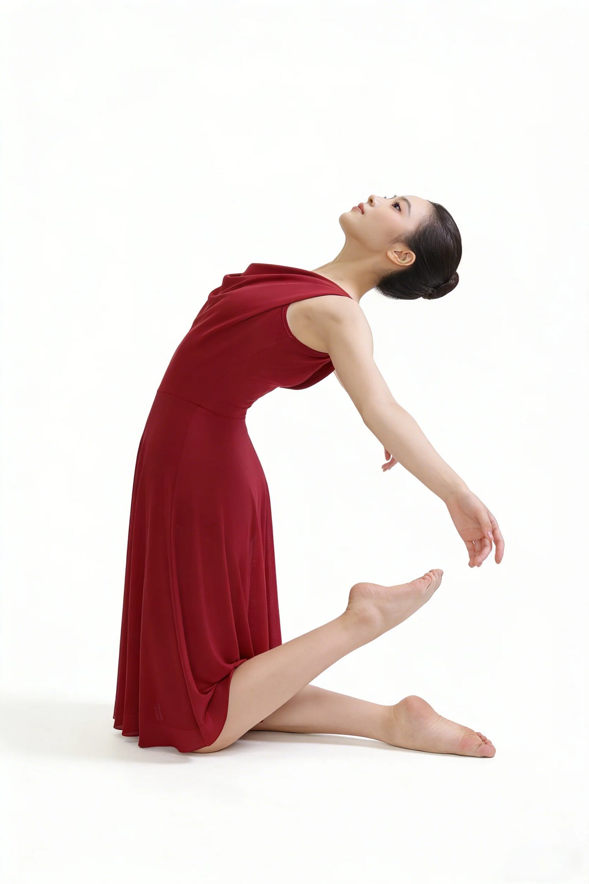 Women's backless tulle overlay lyrical dress