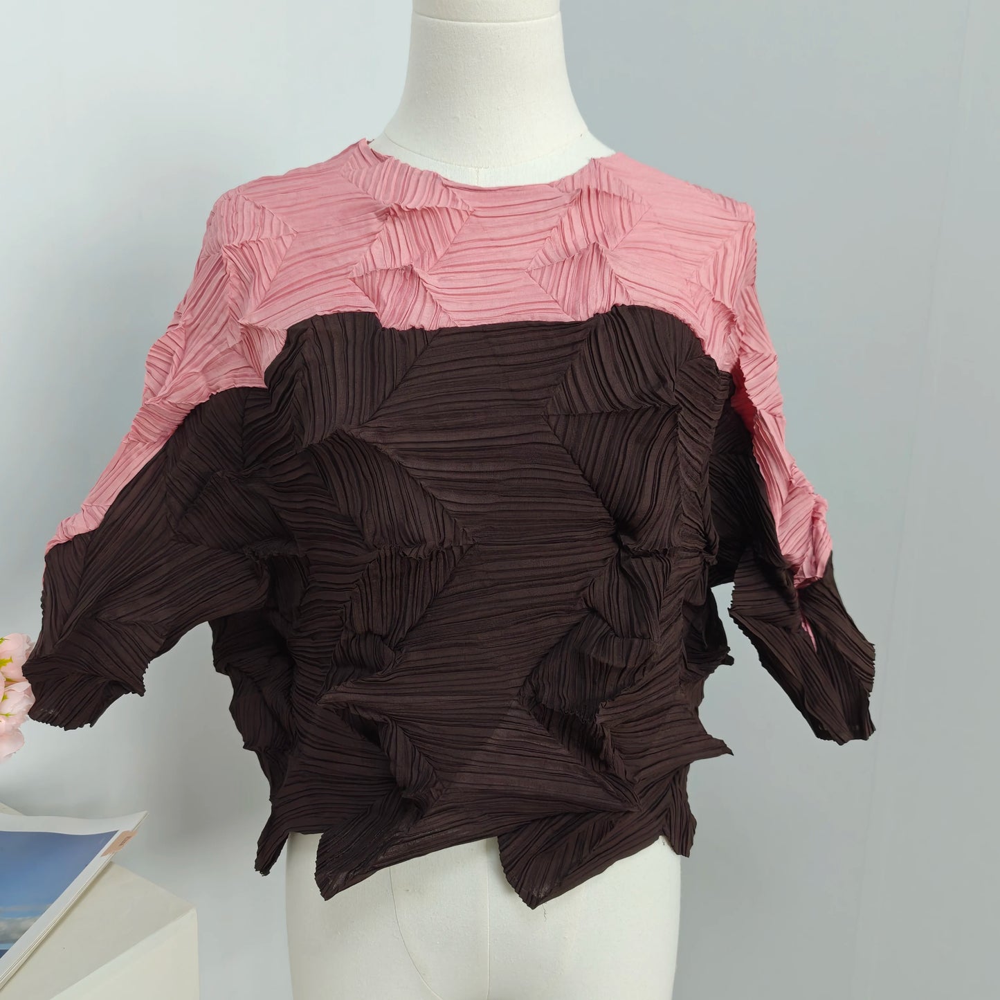 Miyake-Style Pleated T-Shirt - Women's Loose Round-Neck Summer Top