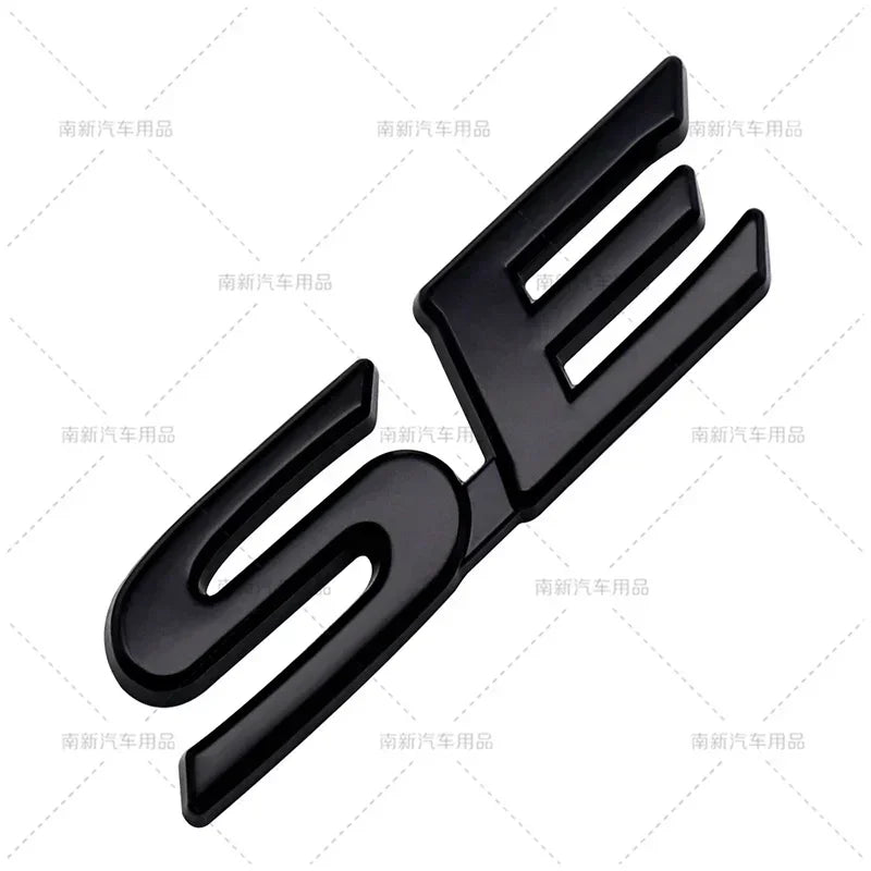 3D Metal XSE XLE SE LE Letters Rear Trunk Emblem Badge Car Sticker For Toyota CAMERY YARIS RAV4 COROLLA EX CROWN Accessories