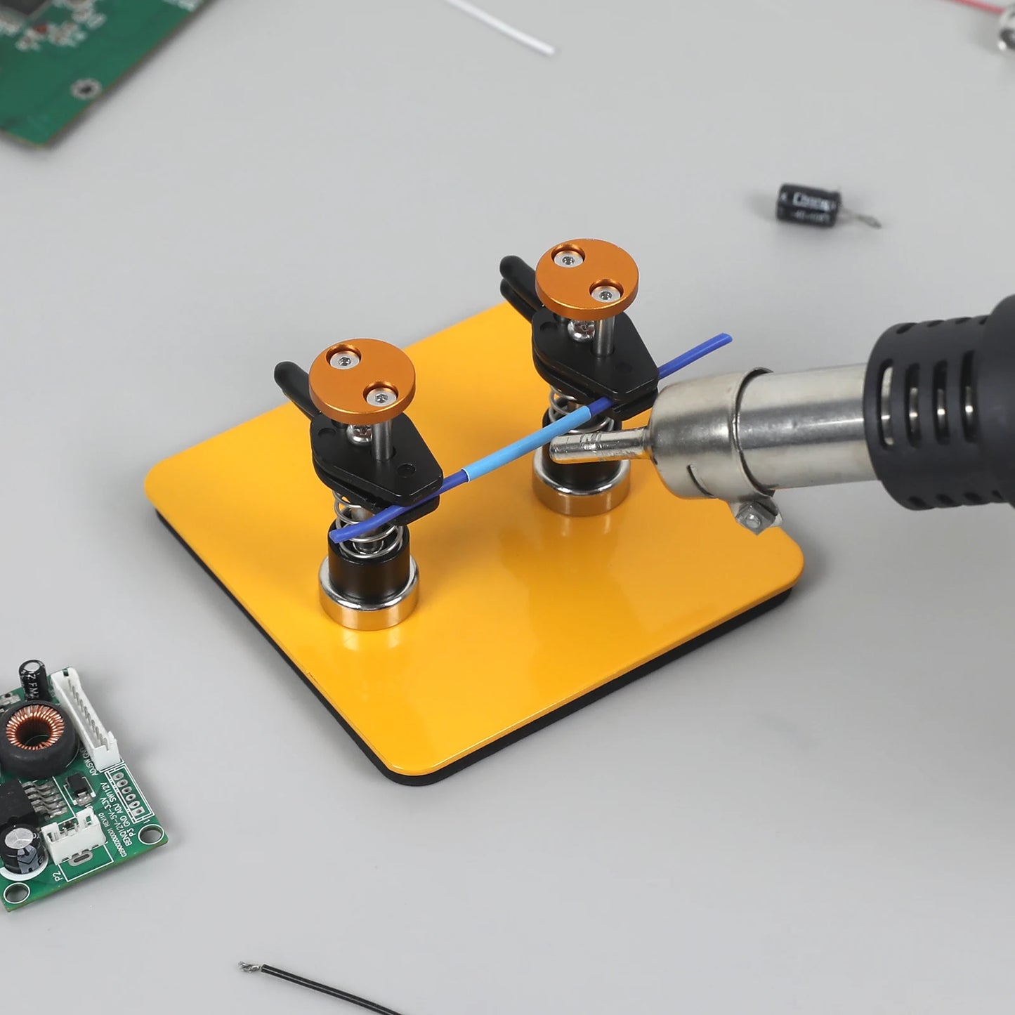 Toolour Magnetic Helping Hands Soldering Tool Press Adjust Distance PCB Clip Solder Wire Holder for Soldering/Electronics Repair