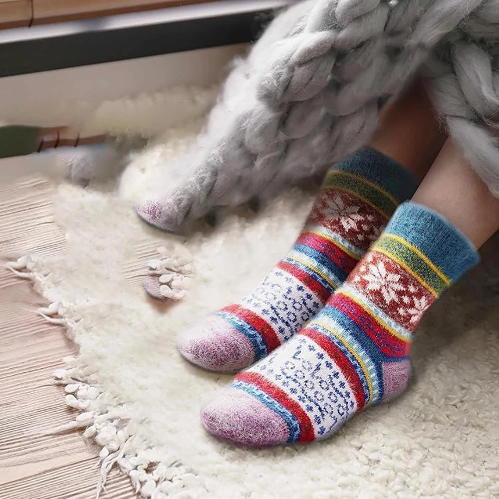 Women's Fuzzy Cozy Socks - Soft Home & Sleep Socks 5 Pairs Mixed Colors - photo 4