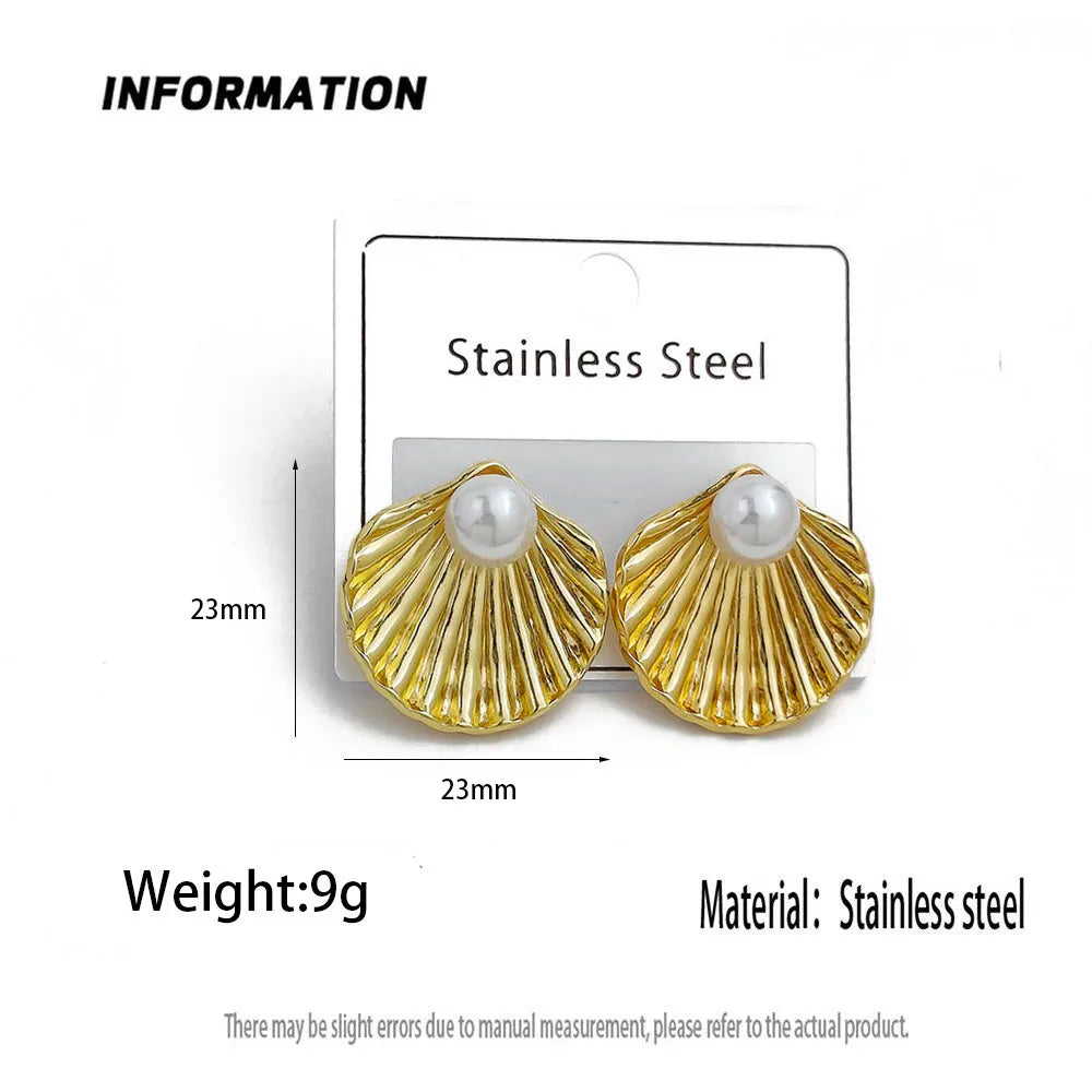 Charming heavy metal fan-shaped pearl 18K women's earrings, waterproof and non-fading stainless steel, wife gift