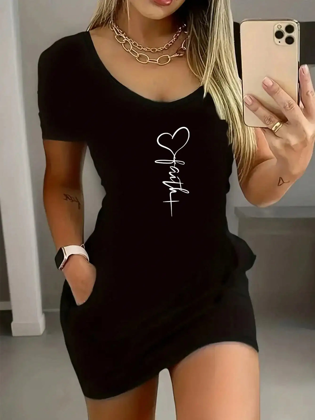 2026 New Women's Sexy Heart-Shaped Round Neck Short-Sleeved Dress and Skirt, Suitable for Summer Wear