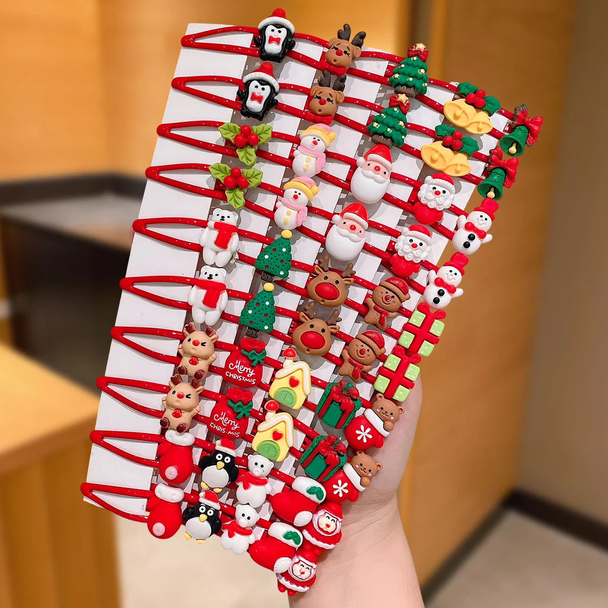 10pcs Girls Christmas Hair Clips Cartoon Santa Snowflake Reindeer Tree Penguin Bear Bell Fashionable BB Bows for Holiday Parties