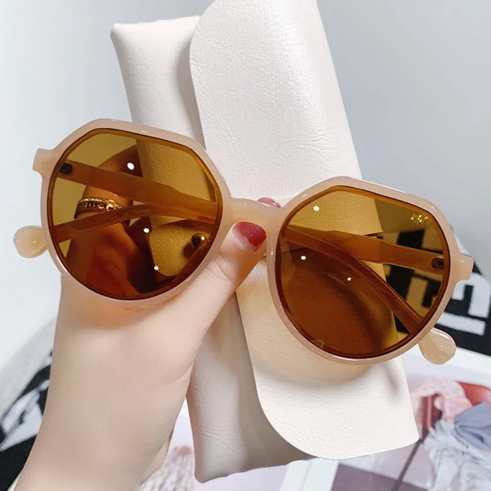 Korean-Style Geometric Sunglasses — Vintage Unisex UV Shades