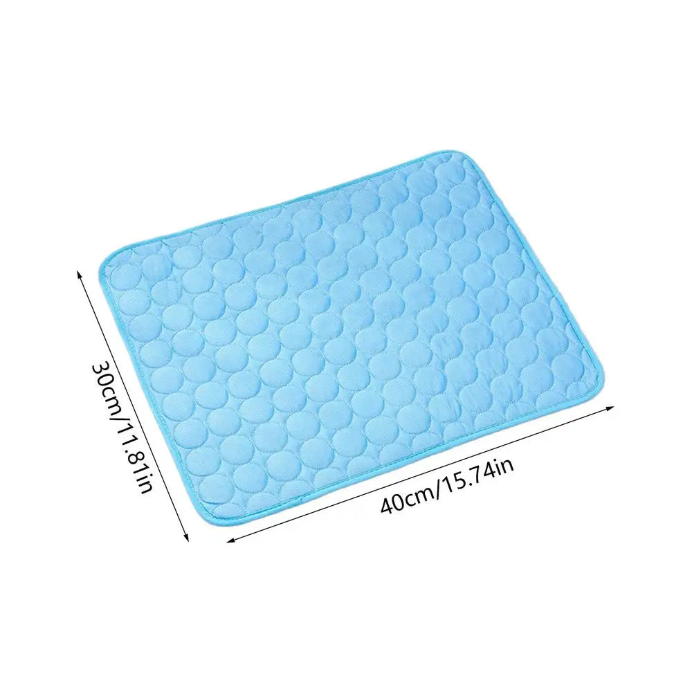 Ice-Silk Dog Cooling Mat - Sofa, Crate, Car & Beach Pad – photo 7