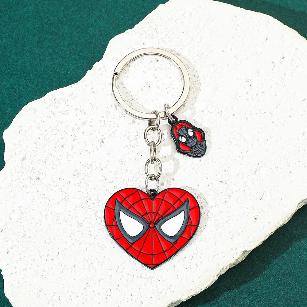 Red Spider Hero Keychain Cute Cartoon Character Enamel Heart Keyring Bag Charm for Movie Fans Gift Accessory
