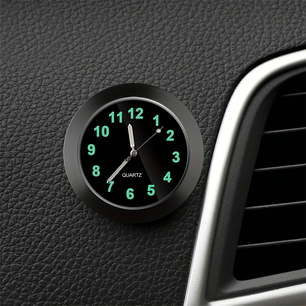 1pc Car Clock Mini Quartz Analog Car Dashboard Time Stick-On Clock Watch for Car Decoration for central control decoration