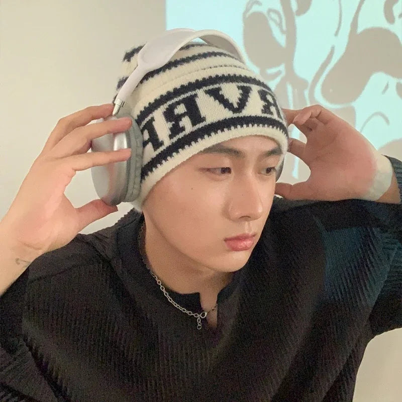 Winter Knitted Hat for Women Beanies Hat Casual Fasion Warm Pullover Hat Outdoor Riding Sports Hat Elastic Skullies Hat