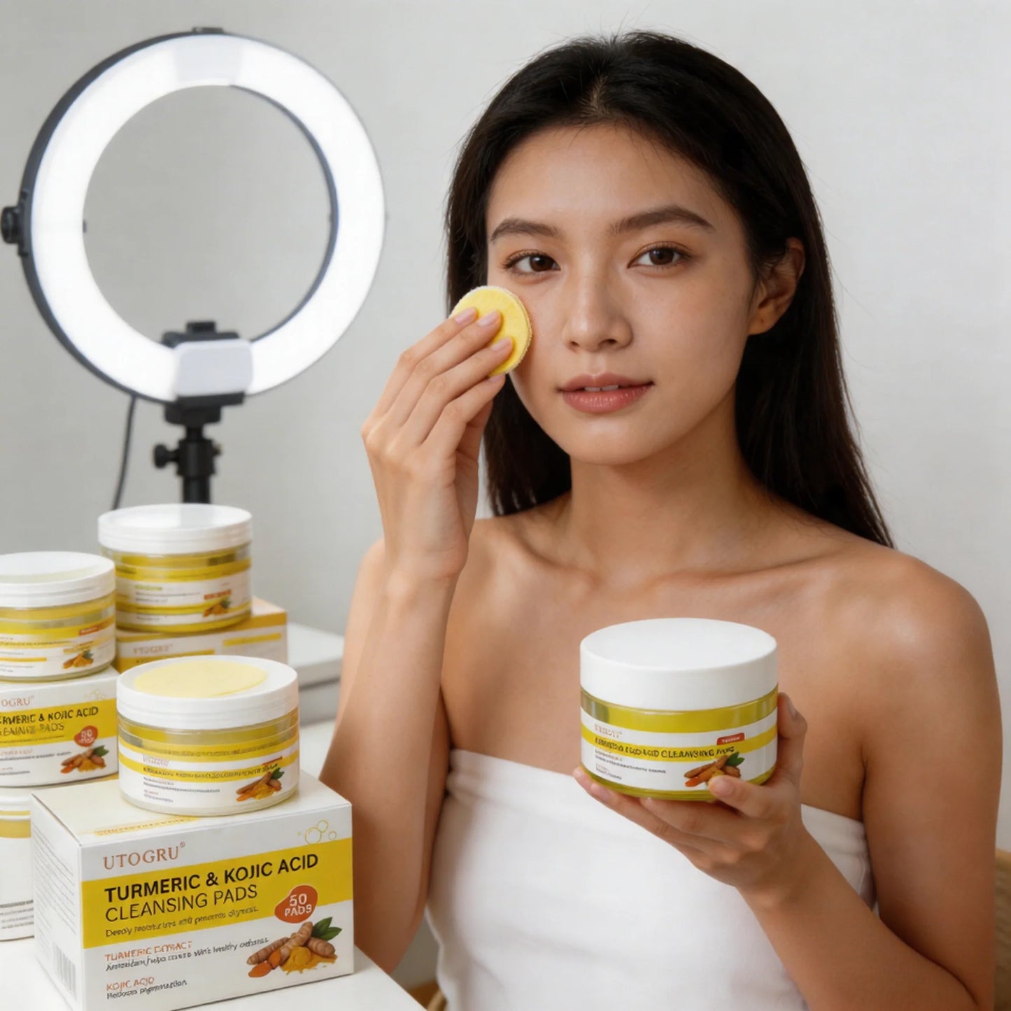 Turmeric & Kojic Acid Cleansing Pads, Exfoliating Face Pads for Dark Spots and Hyperpigmentation, Antioxidant Brightening Facial