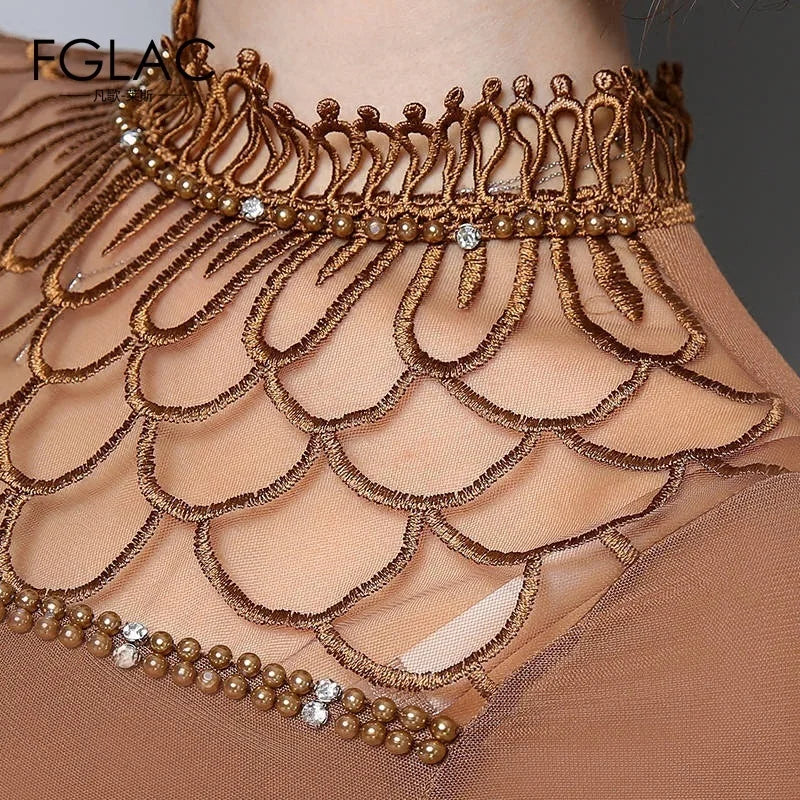 Women's Hollow Out Lace Patchwork Blouse - Long Sleeve Slim Top - photo 4