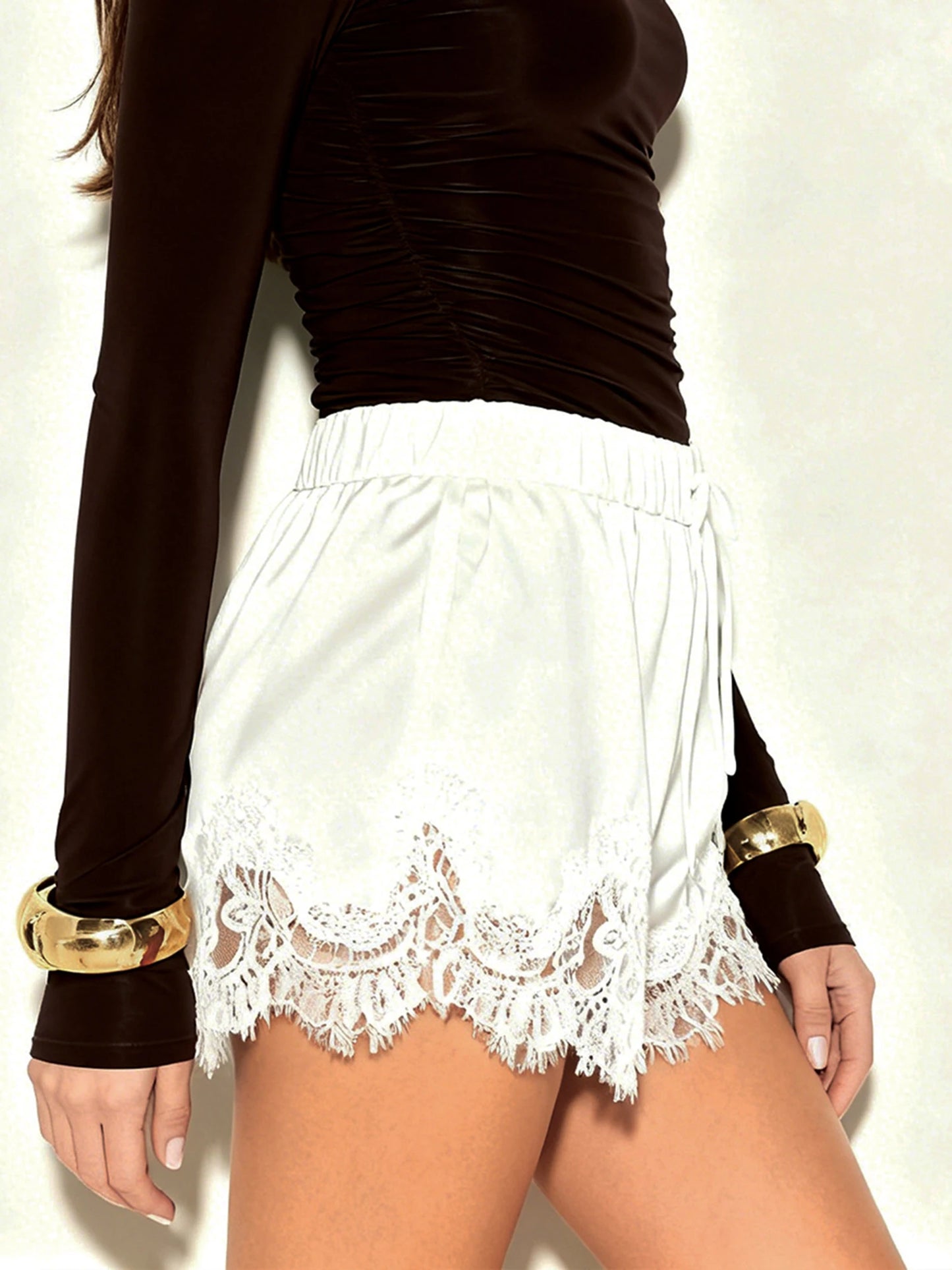 Women's Mini Shorts Lace Patchwork Drawstring Elastic Waist Casual Summer Lounge Shorts