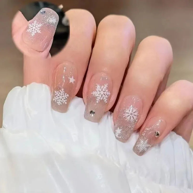 Christmas Nail Art Stickers Nail Art Supplies White Snowflakes Design Shiny Decals Manicure DIY Nail Decorations Accessories