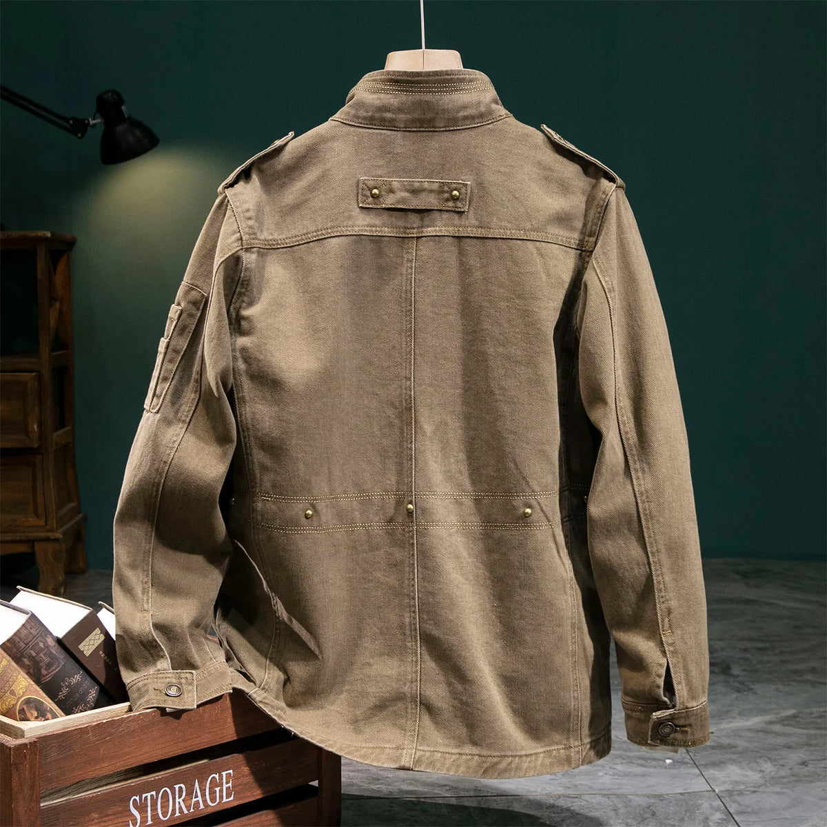 Men's Heavyweight Cotton Cargo Jacket with Pockets