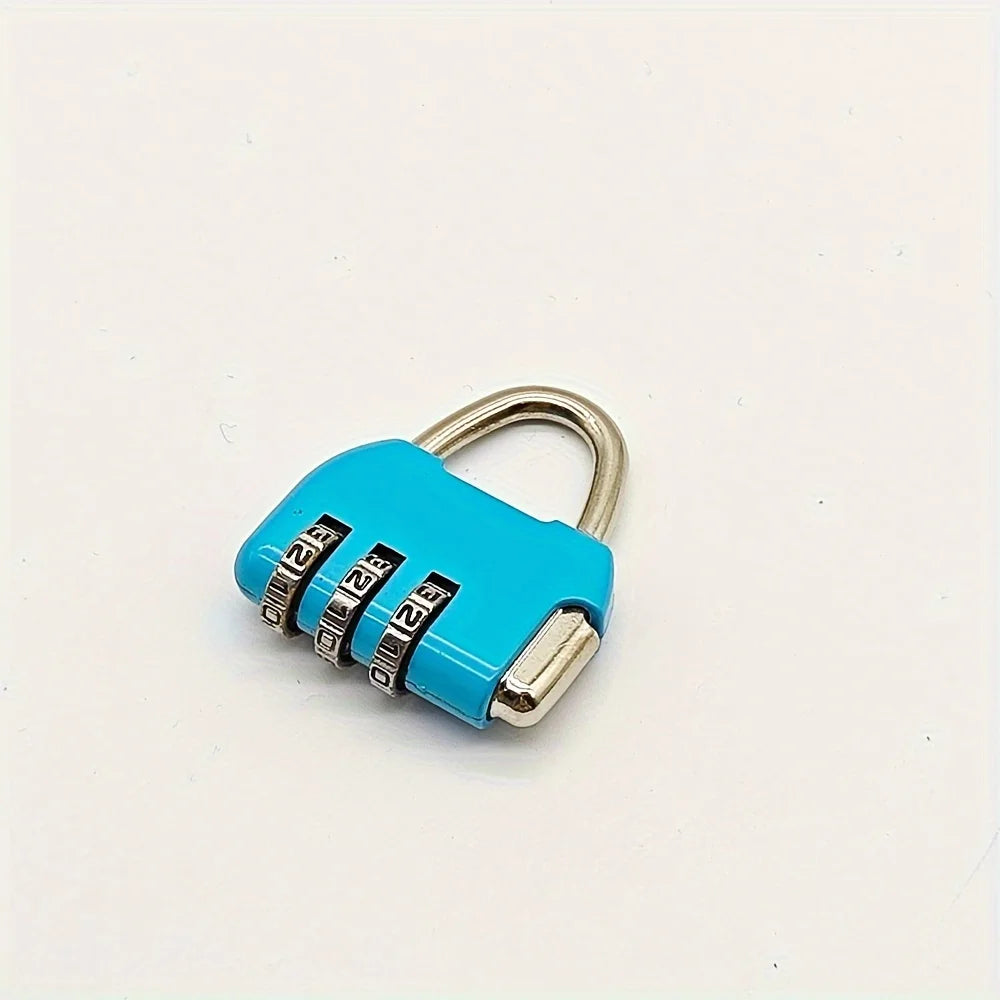 A 3-digit color zinc alloy backpack lock, which can protect your belongings. Suitable for gyms and locker rooms without key