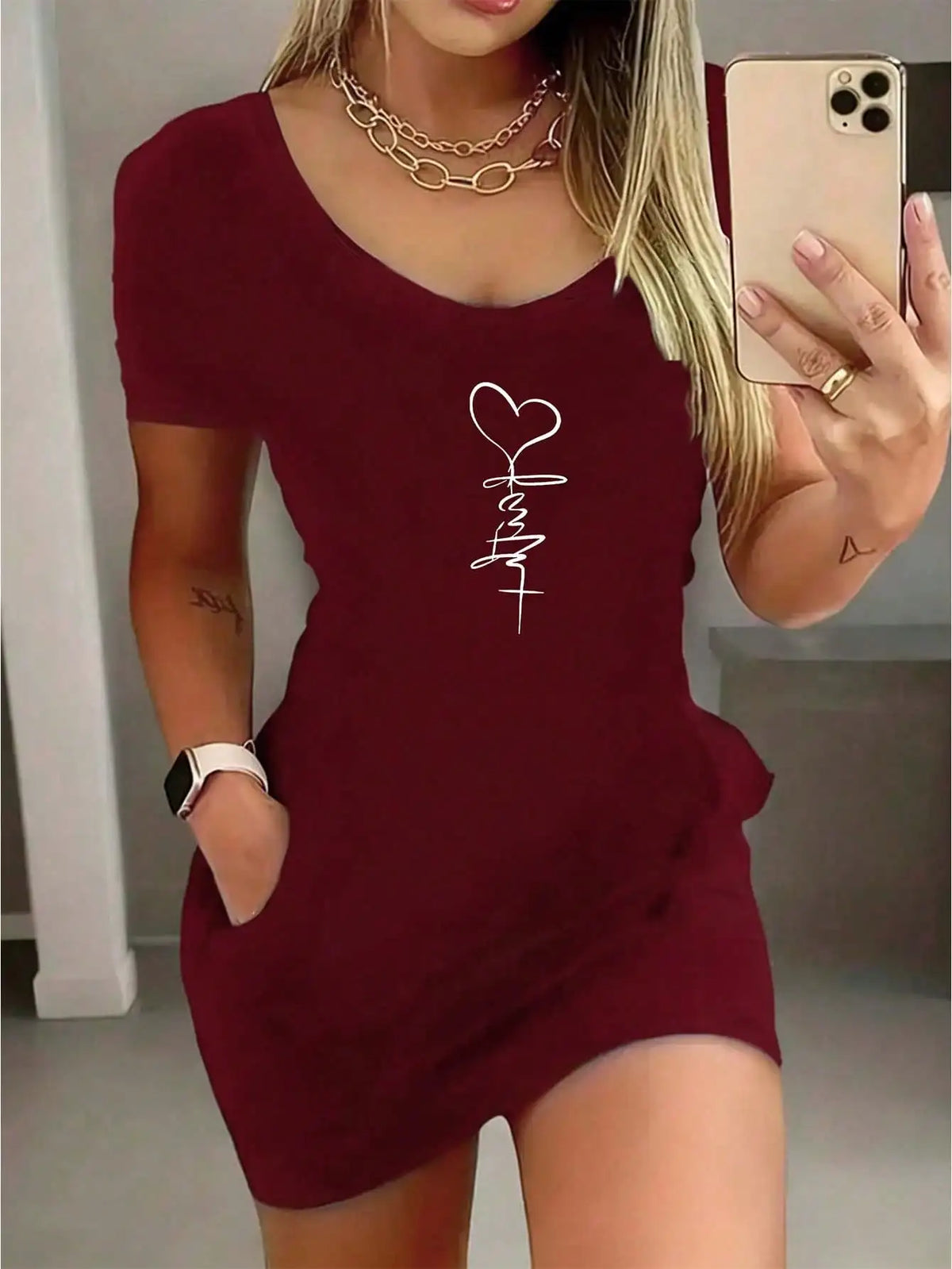 2026 New Women's Sexy Heart-Shaped Round Neck Short-Sleeved Dress and Skirt, Suitable for Summer Wear
