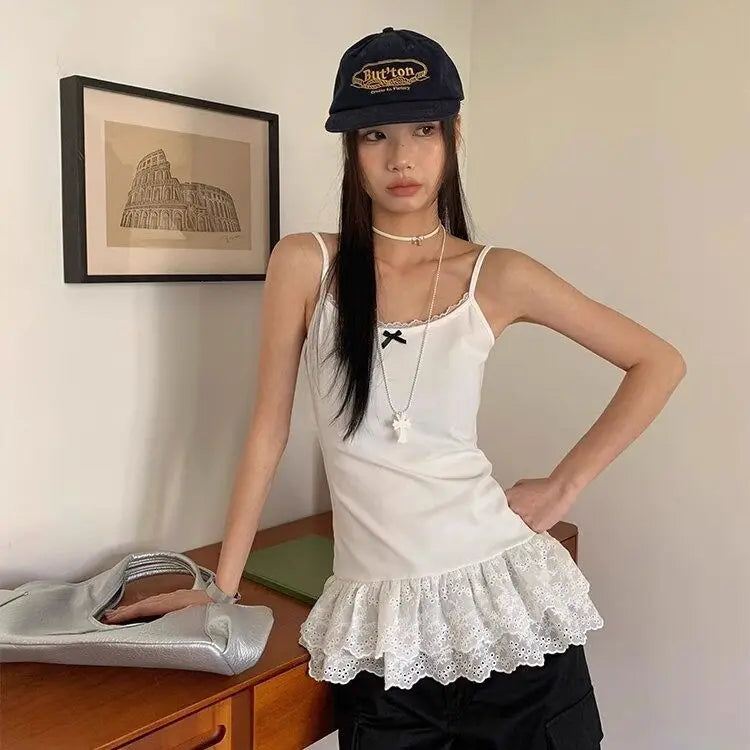 Women Patchwork Lace White Suspender Vest Trim Bottom Hem Layer Skinny Halter Tops Ruffle Edge Skin-friendly Breathable Vest