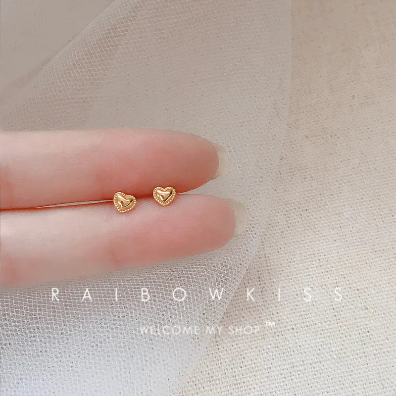 Korean Minimalism Gold Color Small Leaf Butterfly Stud Earrings for Women Hypoallergenic Daily Wear Ear Girls Pierc Gifts